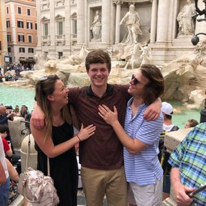 Meet your Posher, Debbie